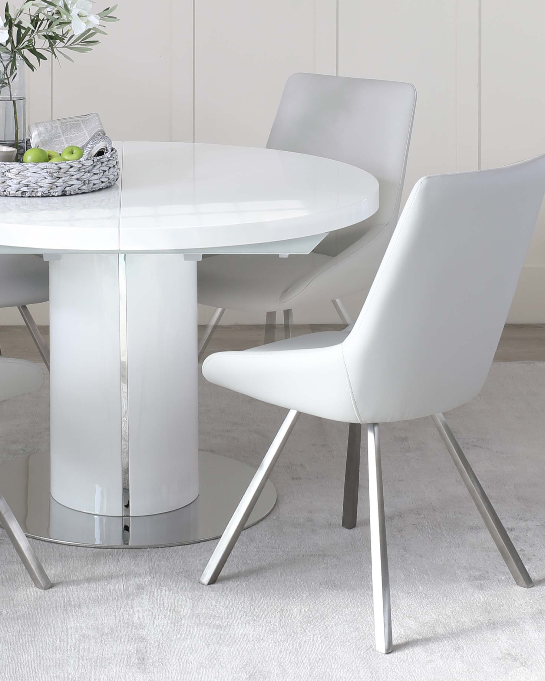Curva White Gloss Round Extending 4 To 6 Seater Dining Table