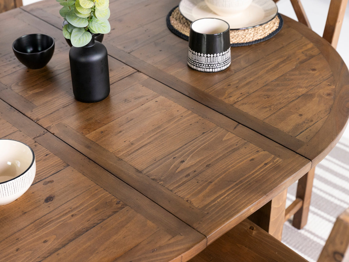 Brooklyn Round Extendable Dining Table & Alston Dining Chairs