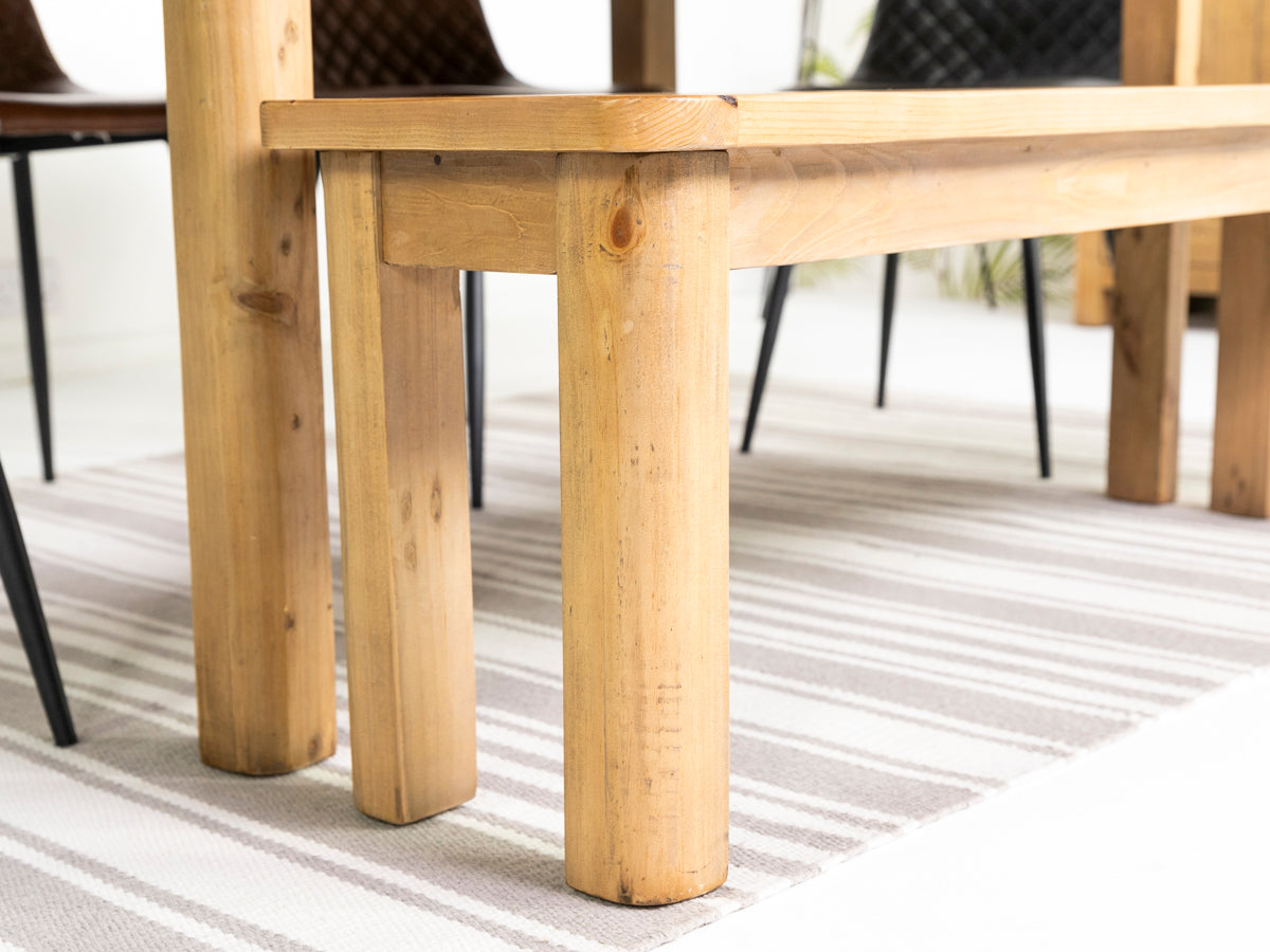 Exeter Extendable Dining Table (140cm - 180cm) & Alston Dining Chairs