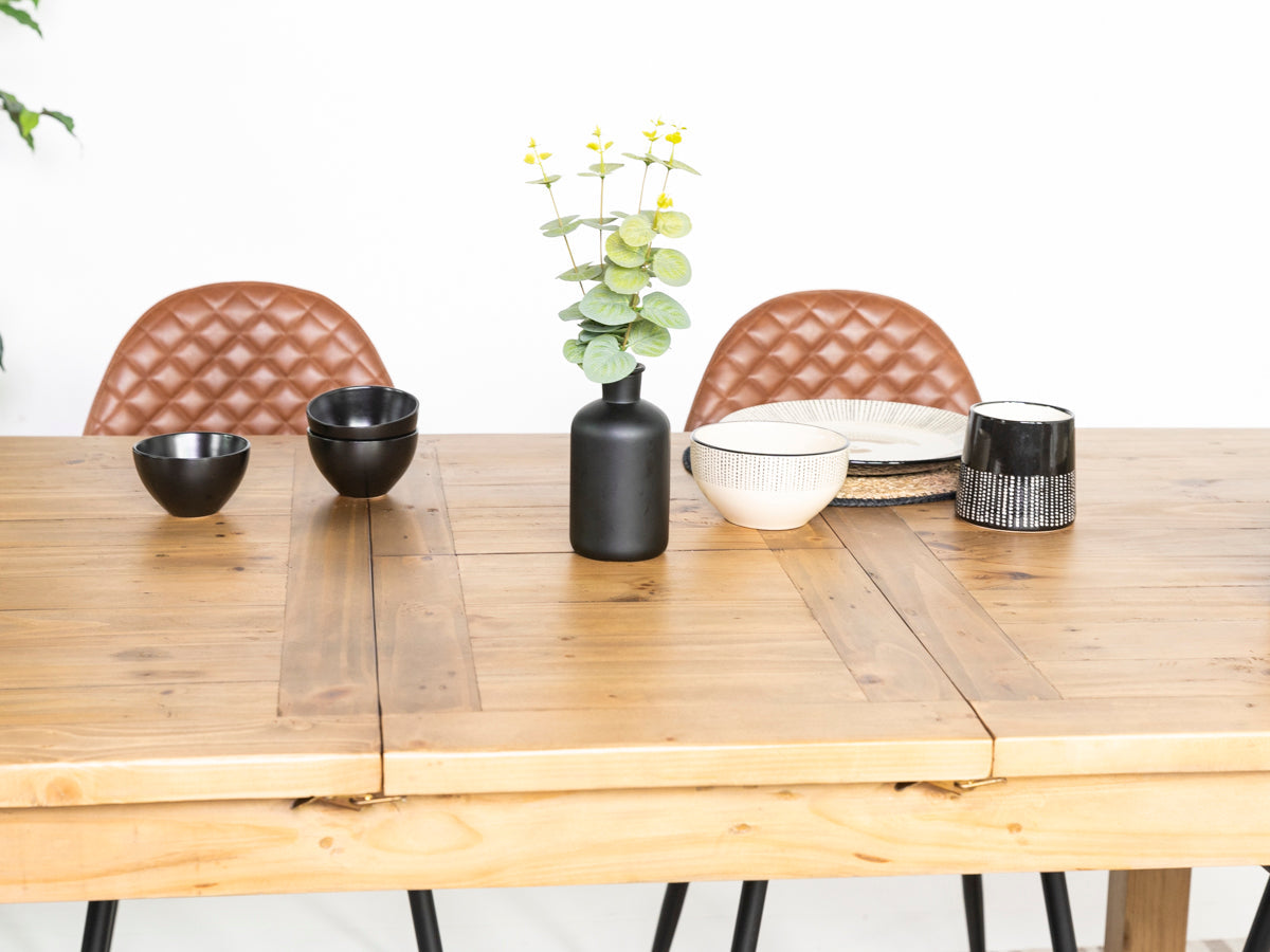 Exeter Extendable Dining Table (140cm - 180cm) & Alston Dining Chairs