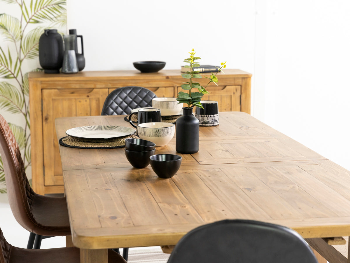Exeter Extendable Dining Table (140cm - 180cm) & Alston Dining Chairs