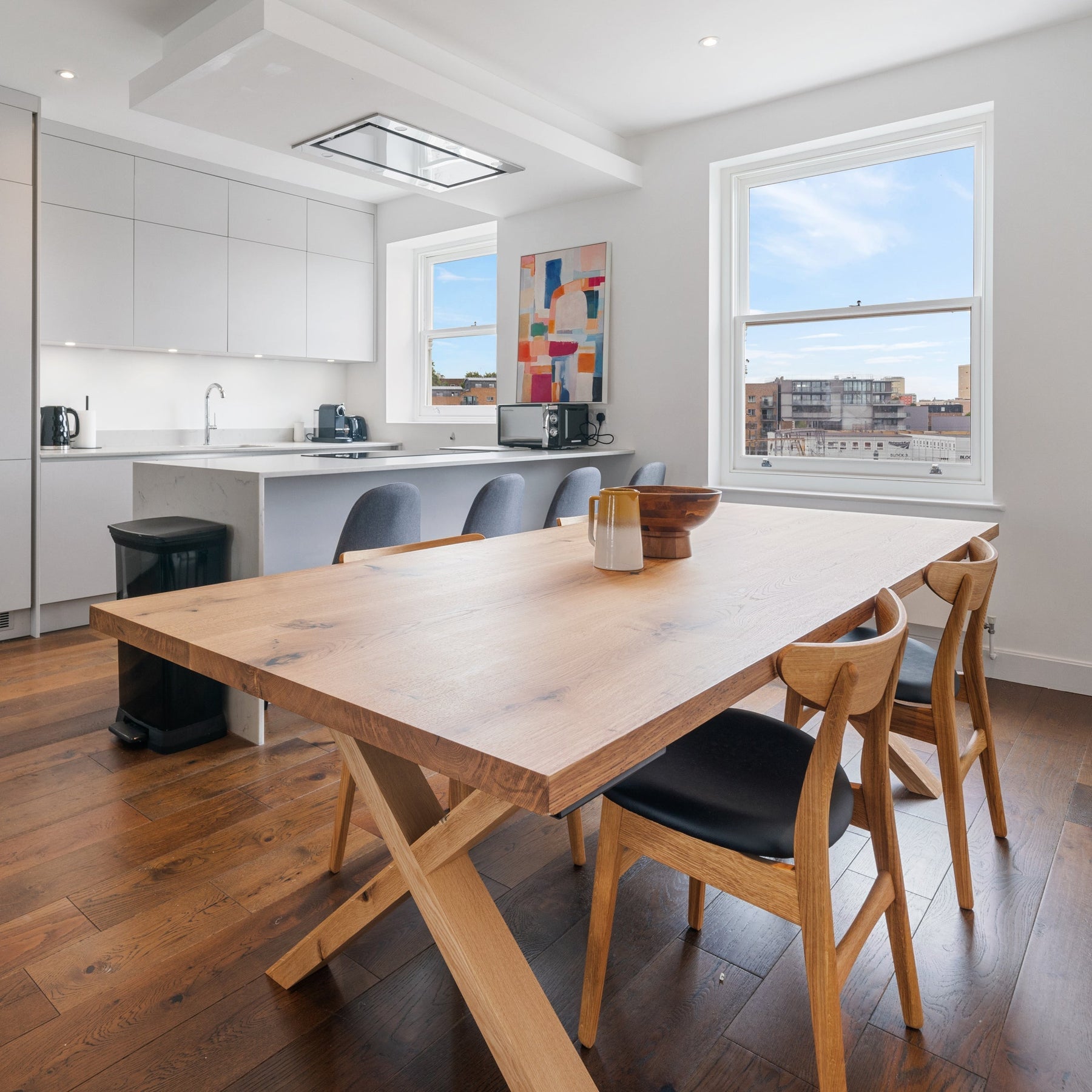 Eva Extendable Dining Table in Solid Oak