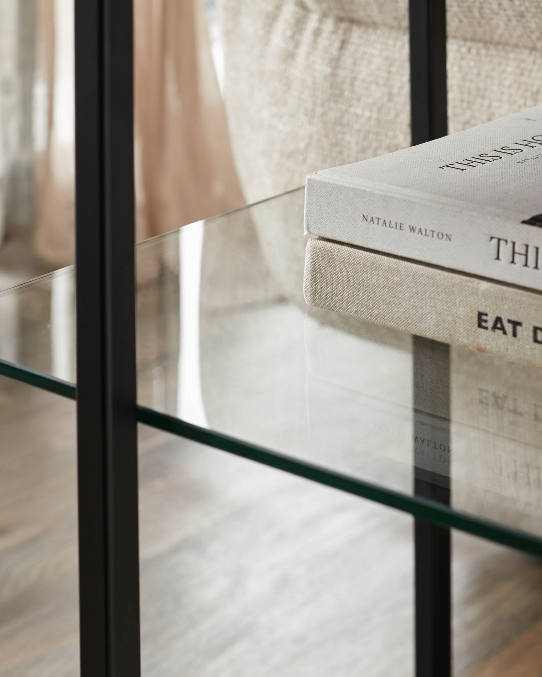 Georgia natural ceramic side table