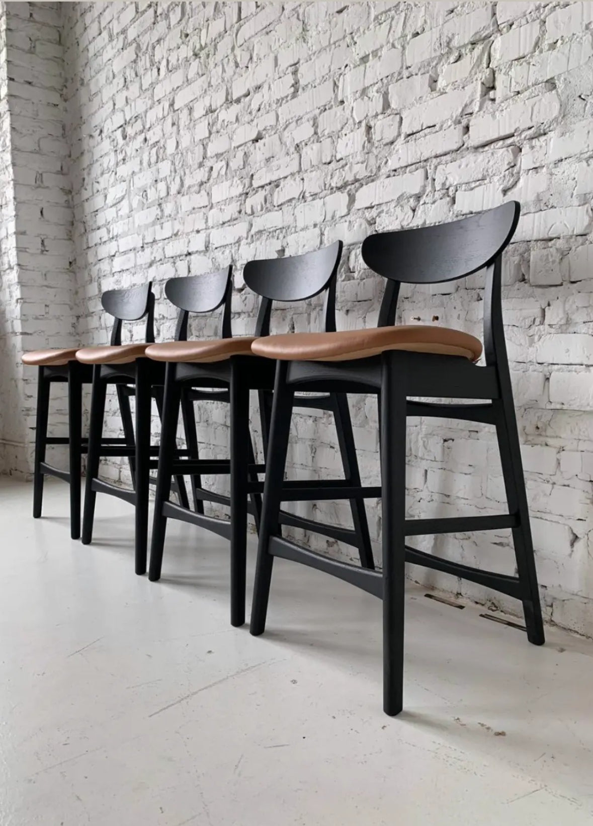 Oak Bar Stool Leather