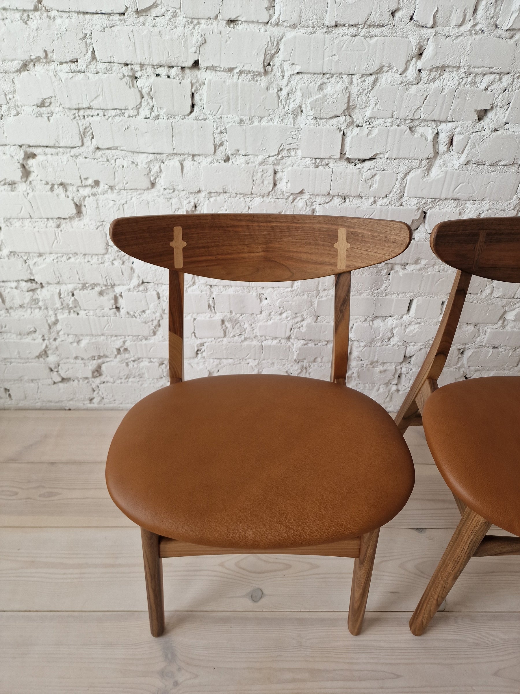 Eva Walnut Dining Chair