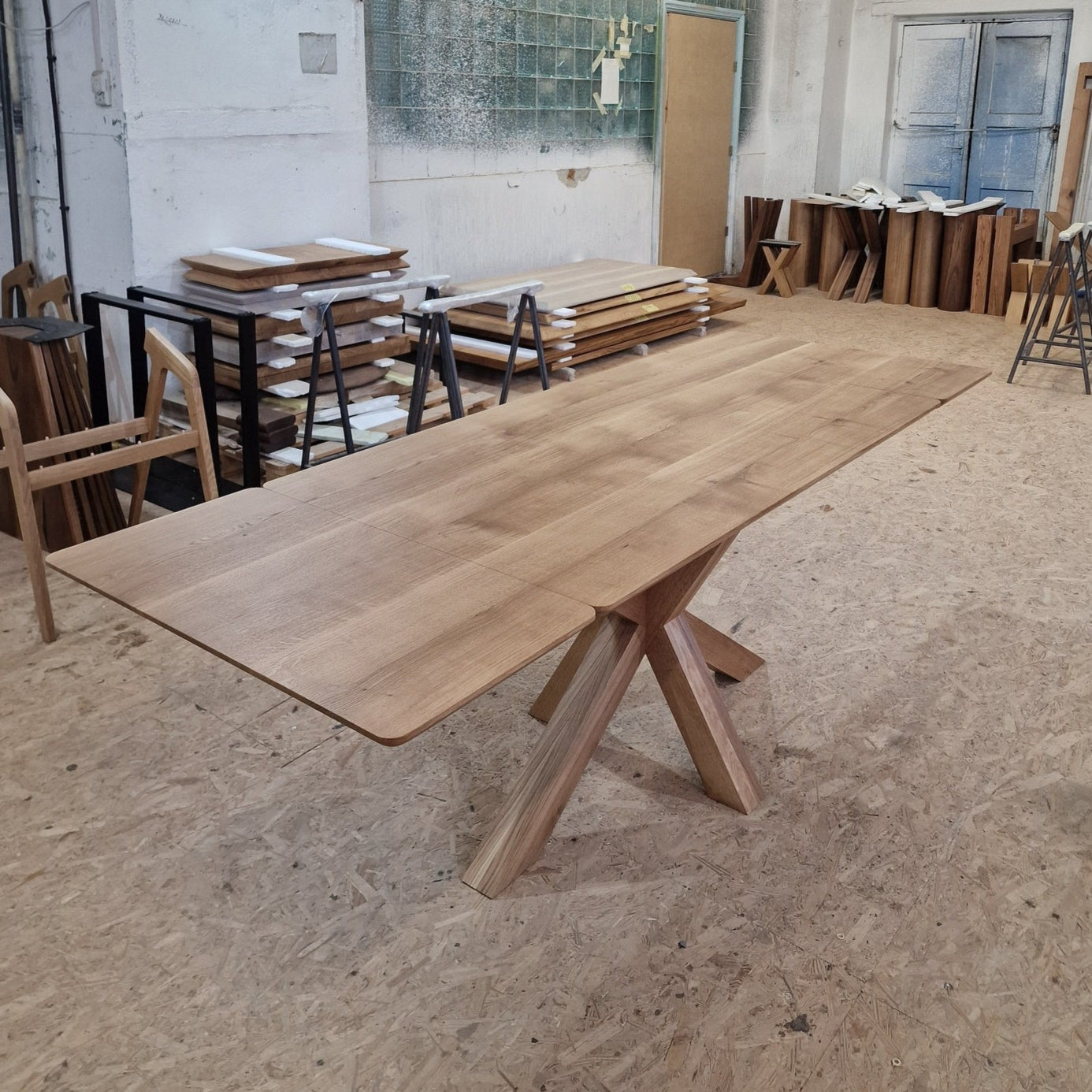 Julia Extendable Oak Dining Table Spider Wood Leg 140cm