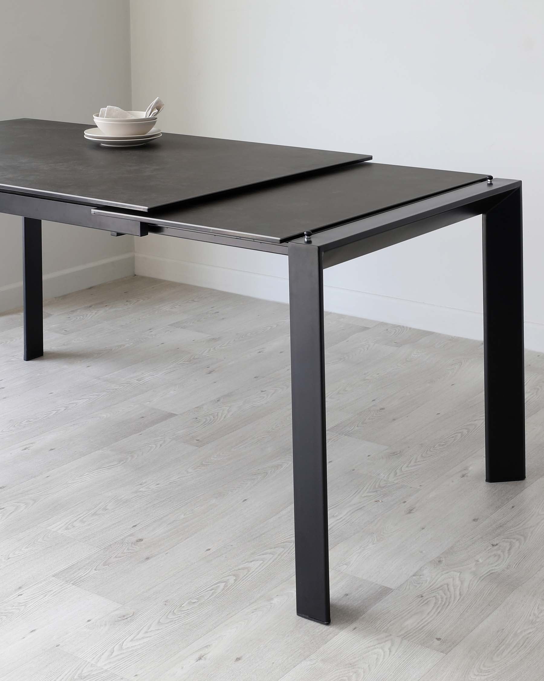 Louis Dark Grey Ceramic Extending 6 To 8 Seater Dining Table