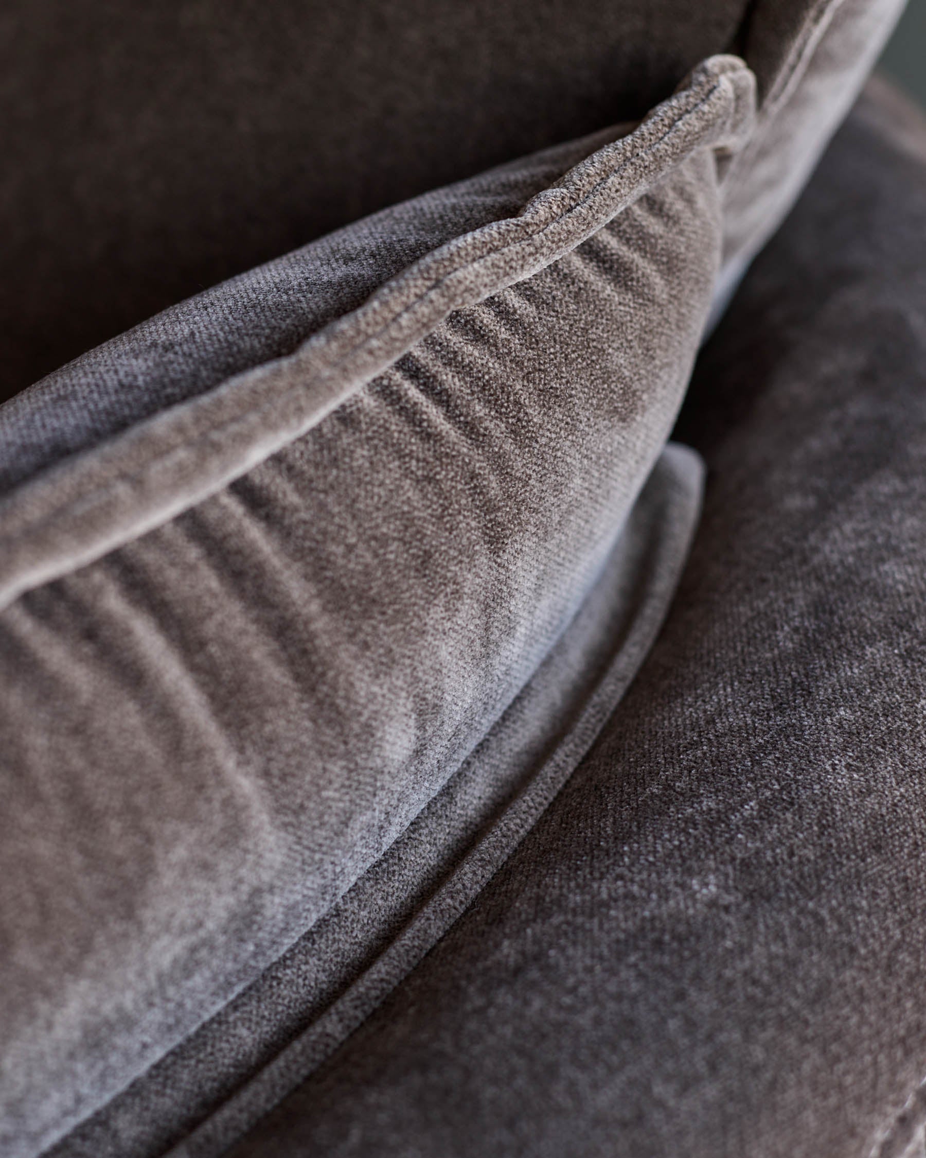 Maddox mocha chenille swivel chair