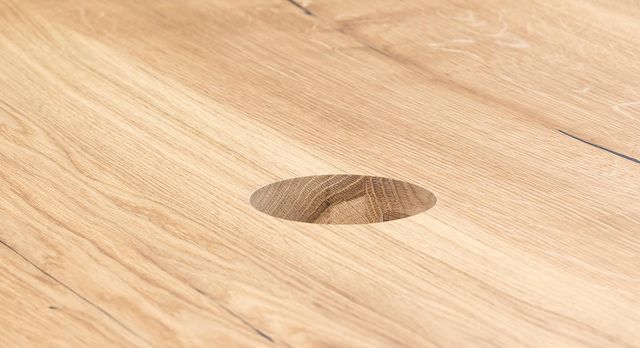 Windsor Oak Table