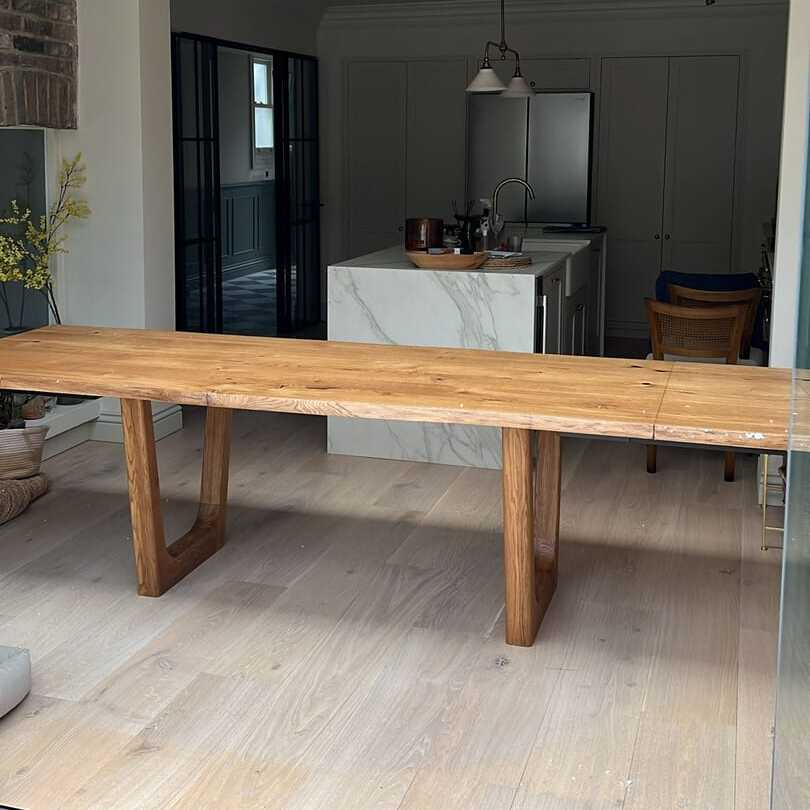 Lilian Extendable Dining Table in Solid Oak