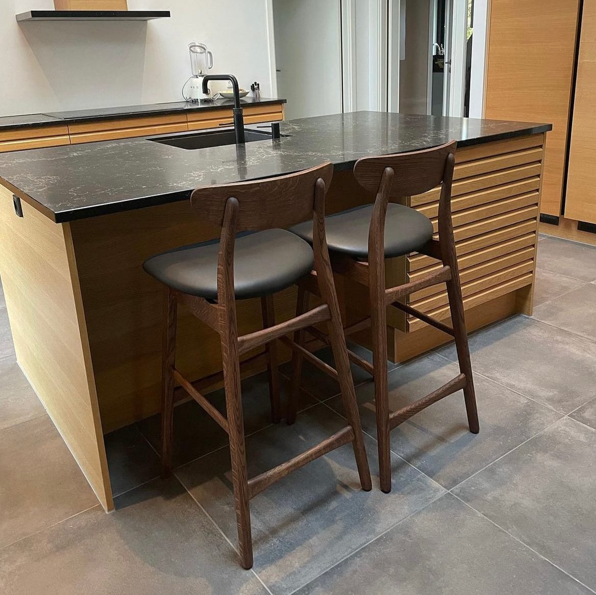 Oak Bar Stool Leather