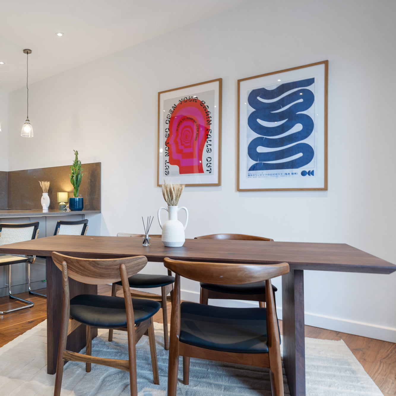 Windsor Extendable Walnut Dining Table 200 х 90cm
