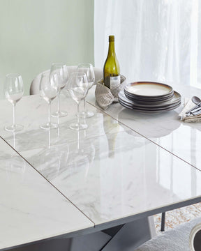 Corso 4 to 6 seater table and 4 Cree dining chairs set