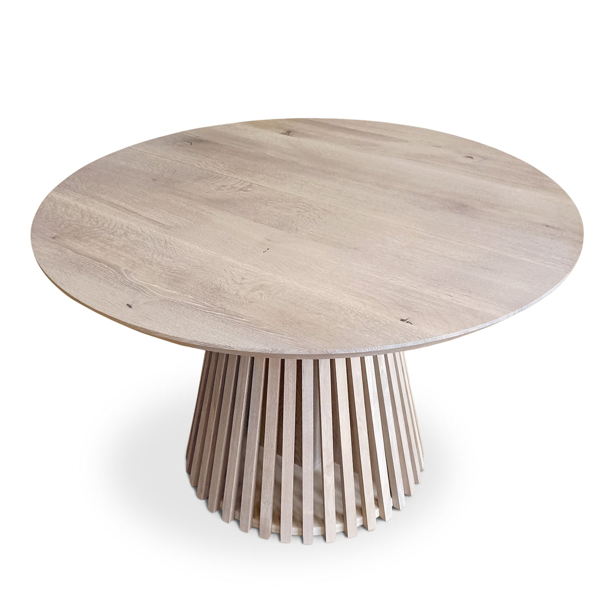 Vivien Round Extendable Dining Table in Light Oak