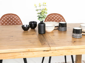 Exeter Extendable Dining Table (140cm - 180cm) & Gabo Dining Chairs