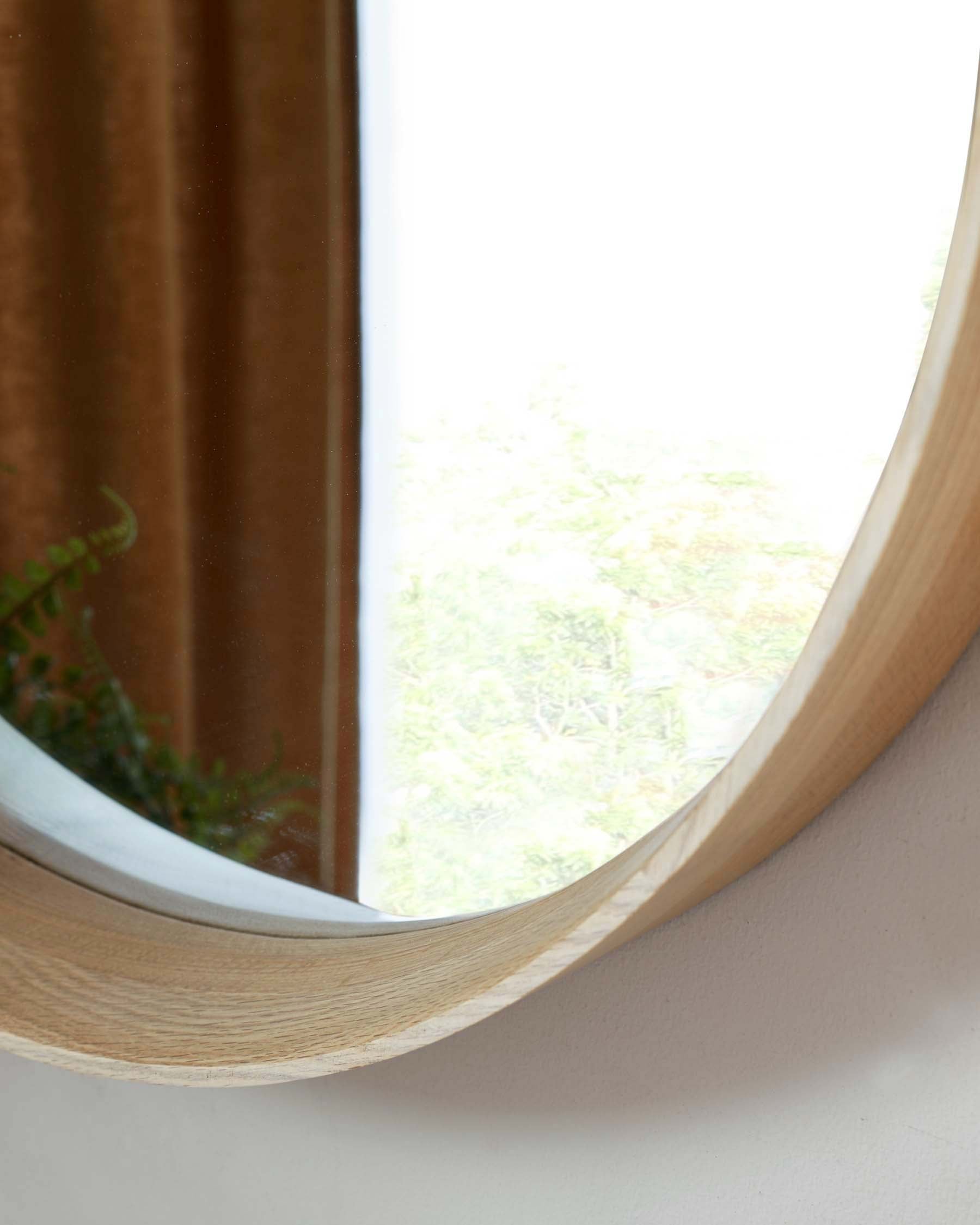 Kendrick Small Round Wall Mirror Oak
