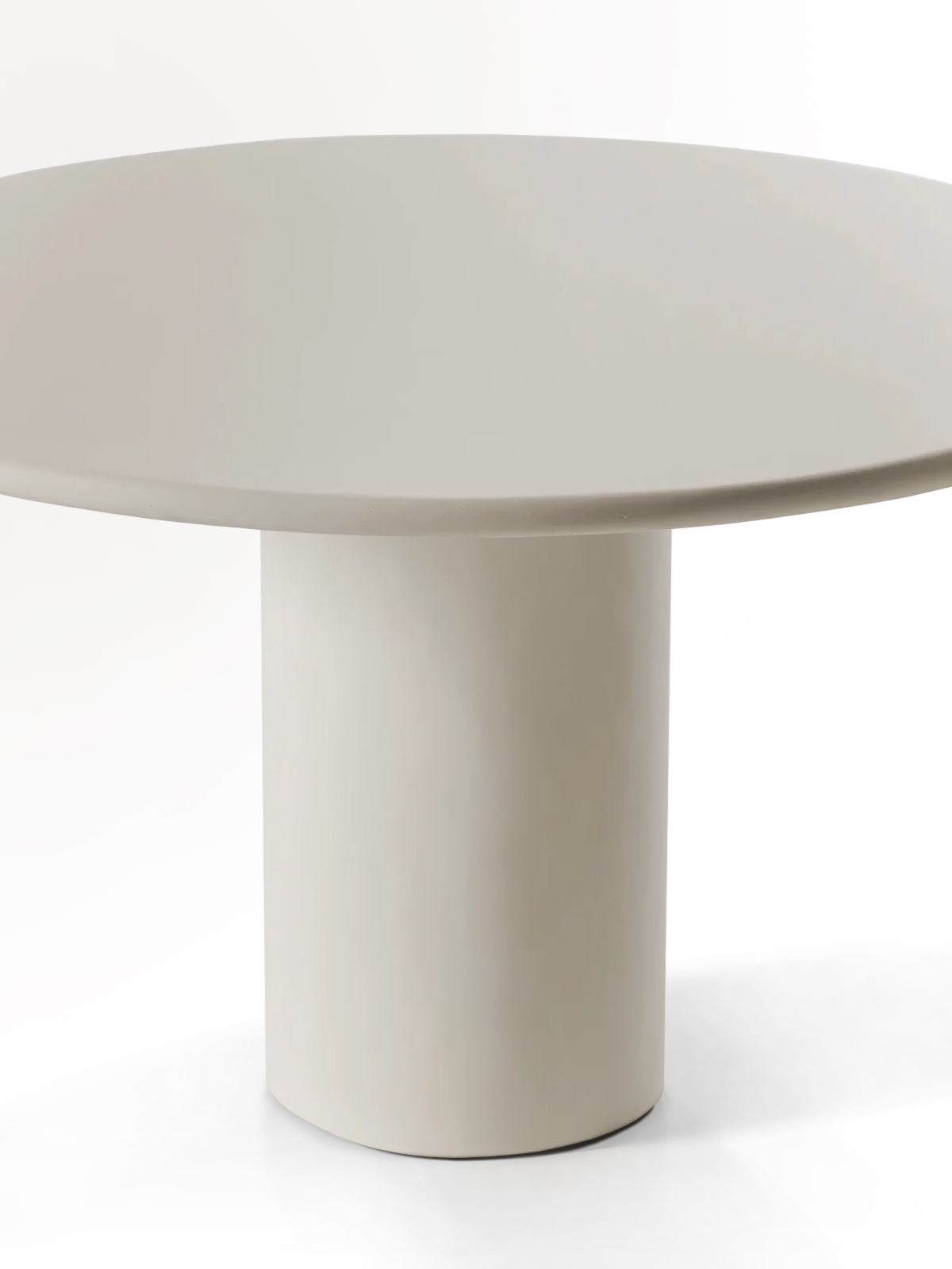 Frida Round Dining Table in Cement